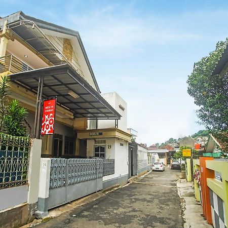 Oyo 90771 Mess 19 Syariah Hotel Bandar Lampung Exterior foto